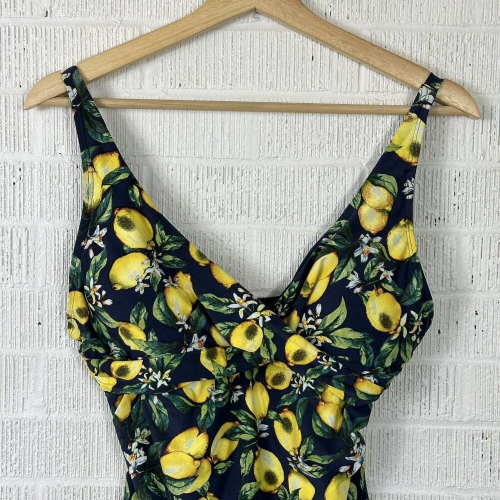 Nip Tuck One Piece Swimsuit MultiFit Cup Navy Lemon Print Size 8